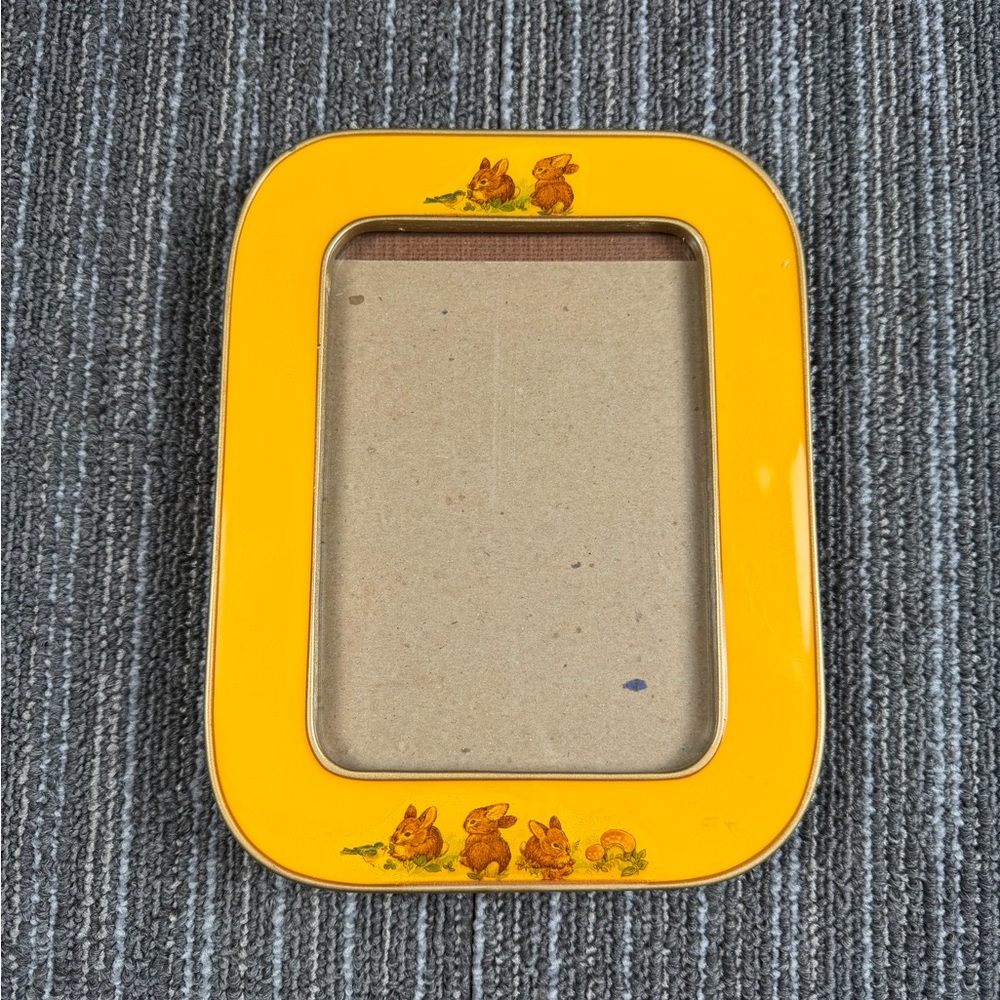 The Bucklers Vintage Yellow Enamel Bunny Picture Frame